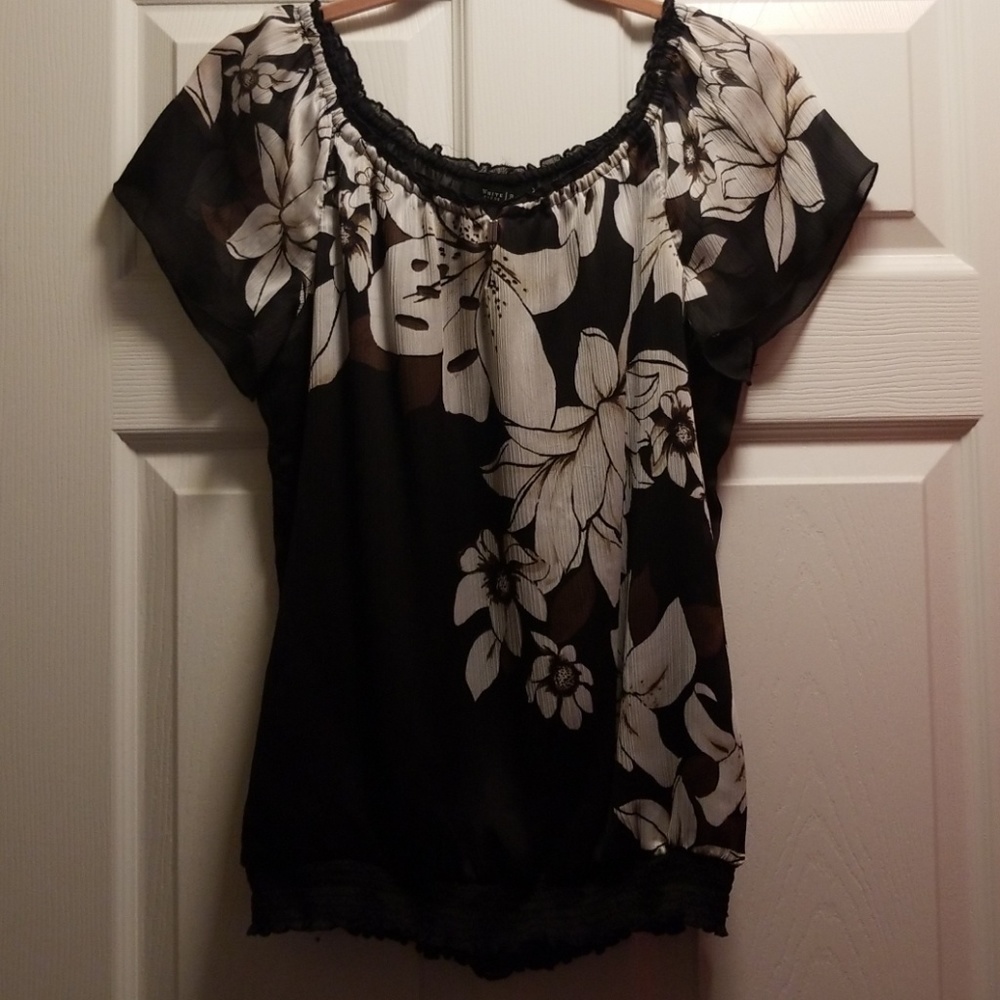 White House Black Market Blouse